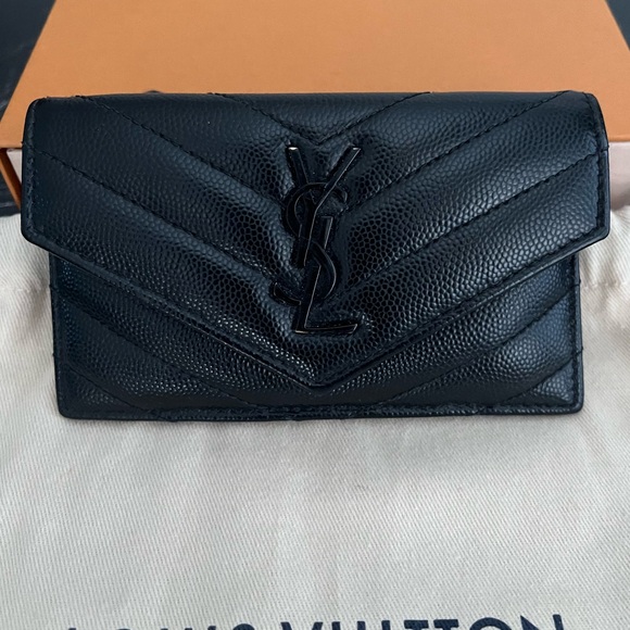 Yves Saint Laurent Handbags - Yves Saint Laurent Black Quilted Wallet